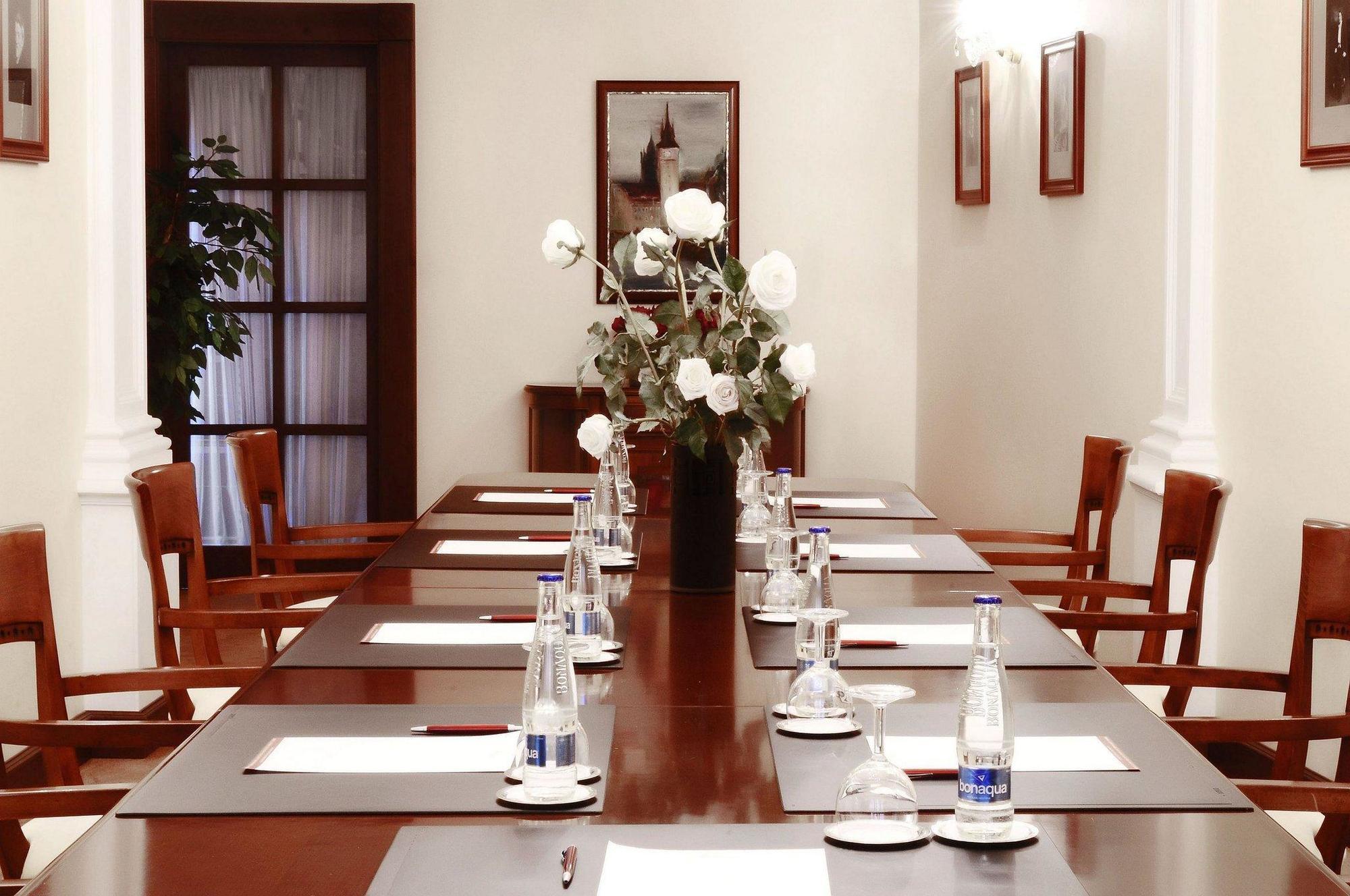 Louren Hotel 布拉格 外观 照片