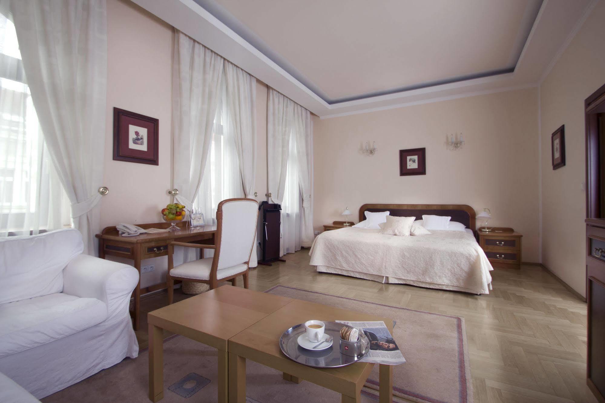 Louren Hotel 布拉格 外观 照片