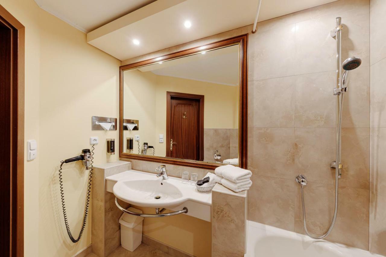 Louren Hotel 布拉格 外观 照片